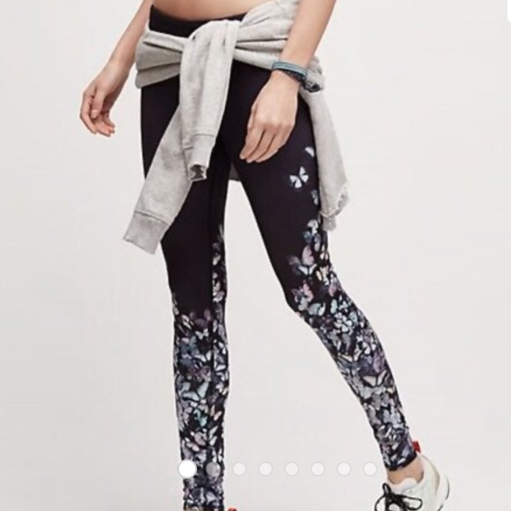 ALO Yoga airbrushed butterfly leggings
